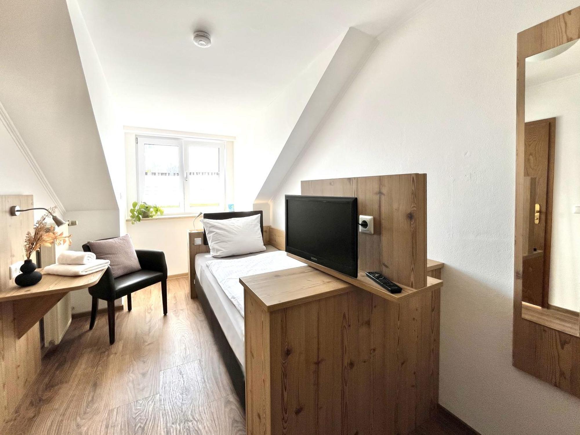 Gastwirtschaft & Hotel Doll Markt Indersdorf Bilik gambar